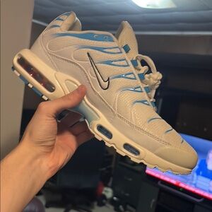 NIKE TN BRAND NEW